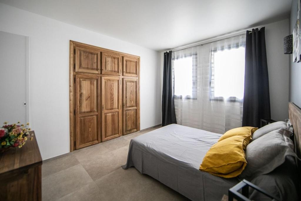SARTENE t3 CALME ENSOLEILLÉ PARKING PRIVÉ Exterior foto